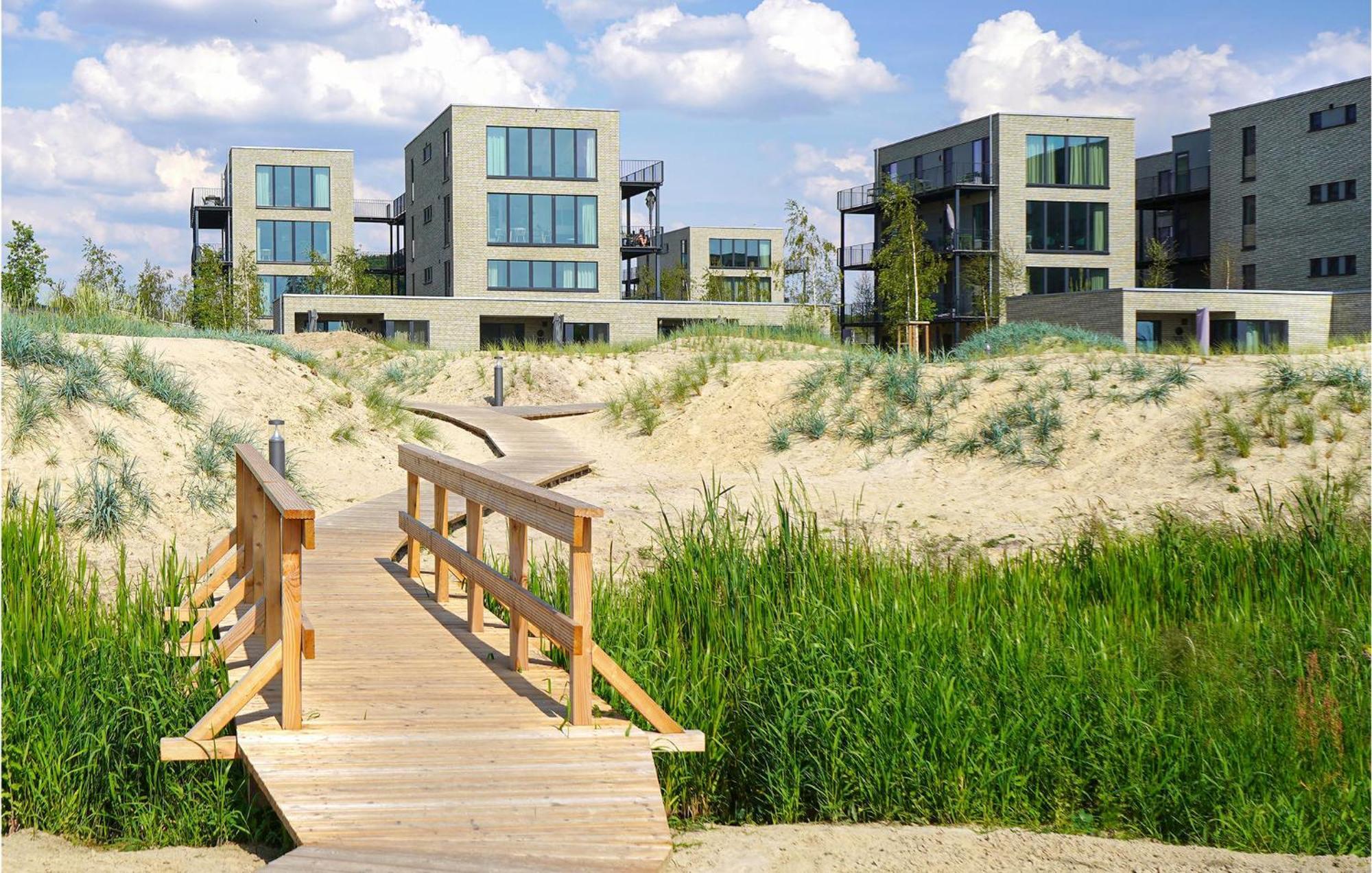Beach Front Home In Lembruch-Duemmer See With Wifi Exteriér fotografie